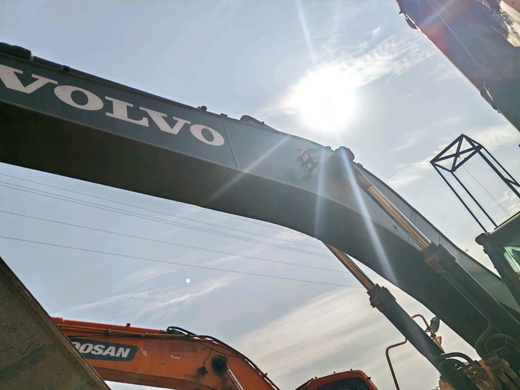 Excavadora EC350D Volvo
