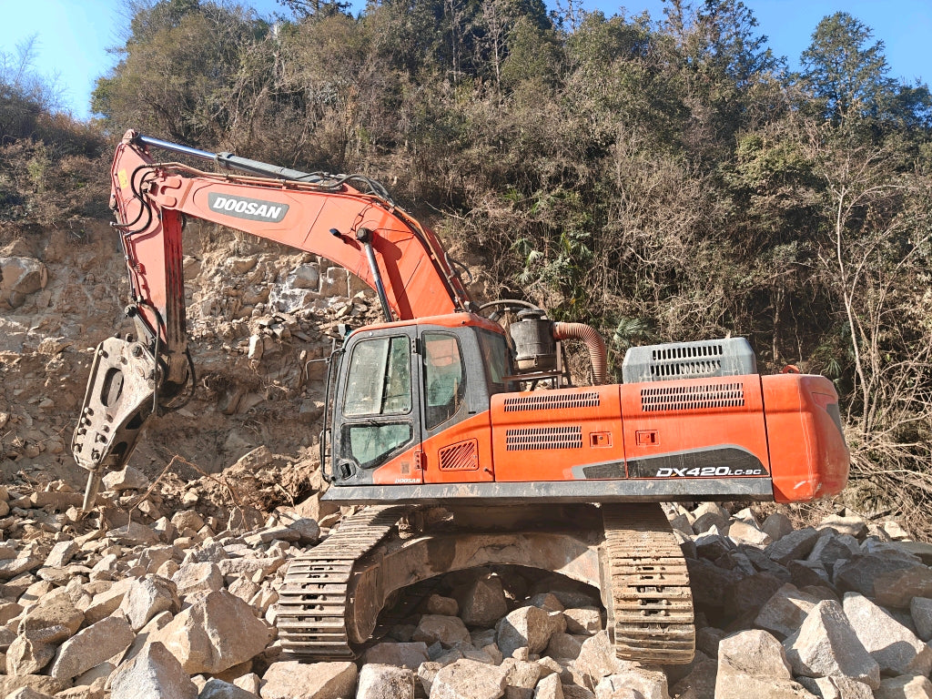 Excavadora DX380LC-9C Doosan