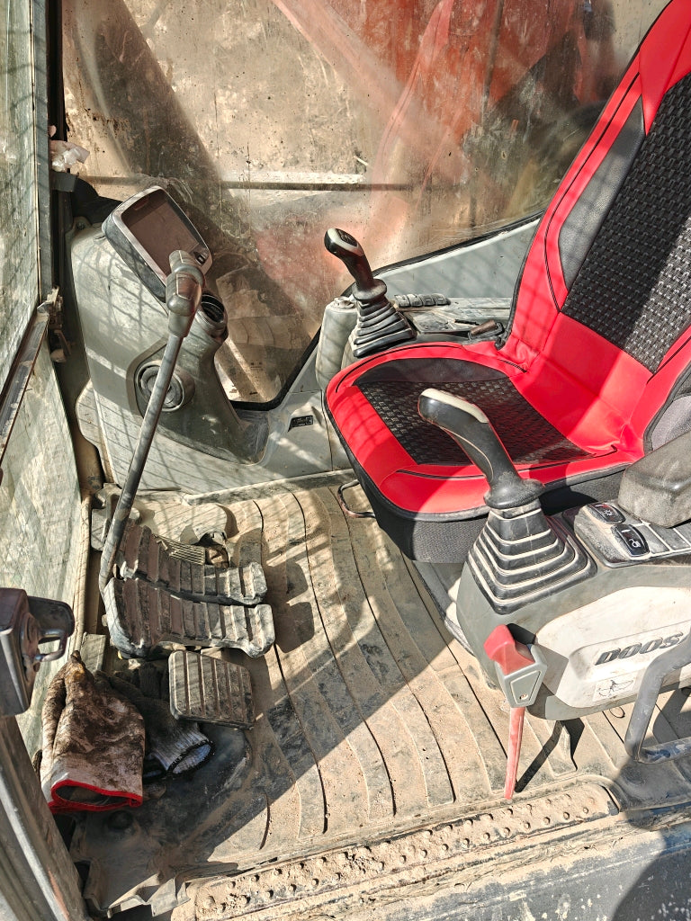 Excavadora DX380LC-9C Doosan