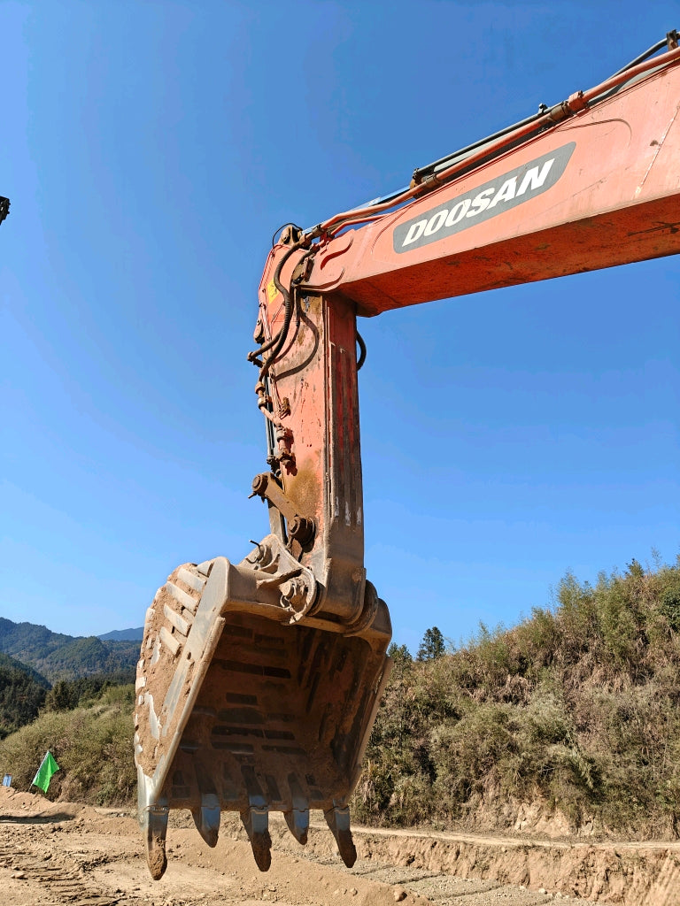 Excavadora DX380LC-9C Doosan