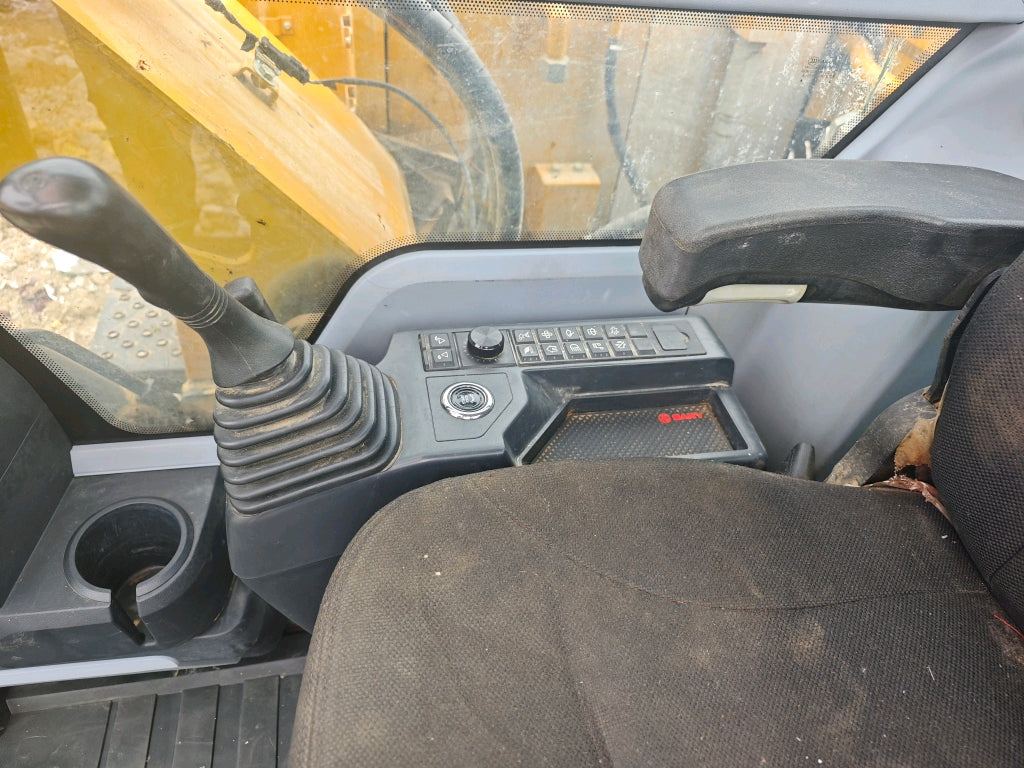 Excavadora SY75C Sany