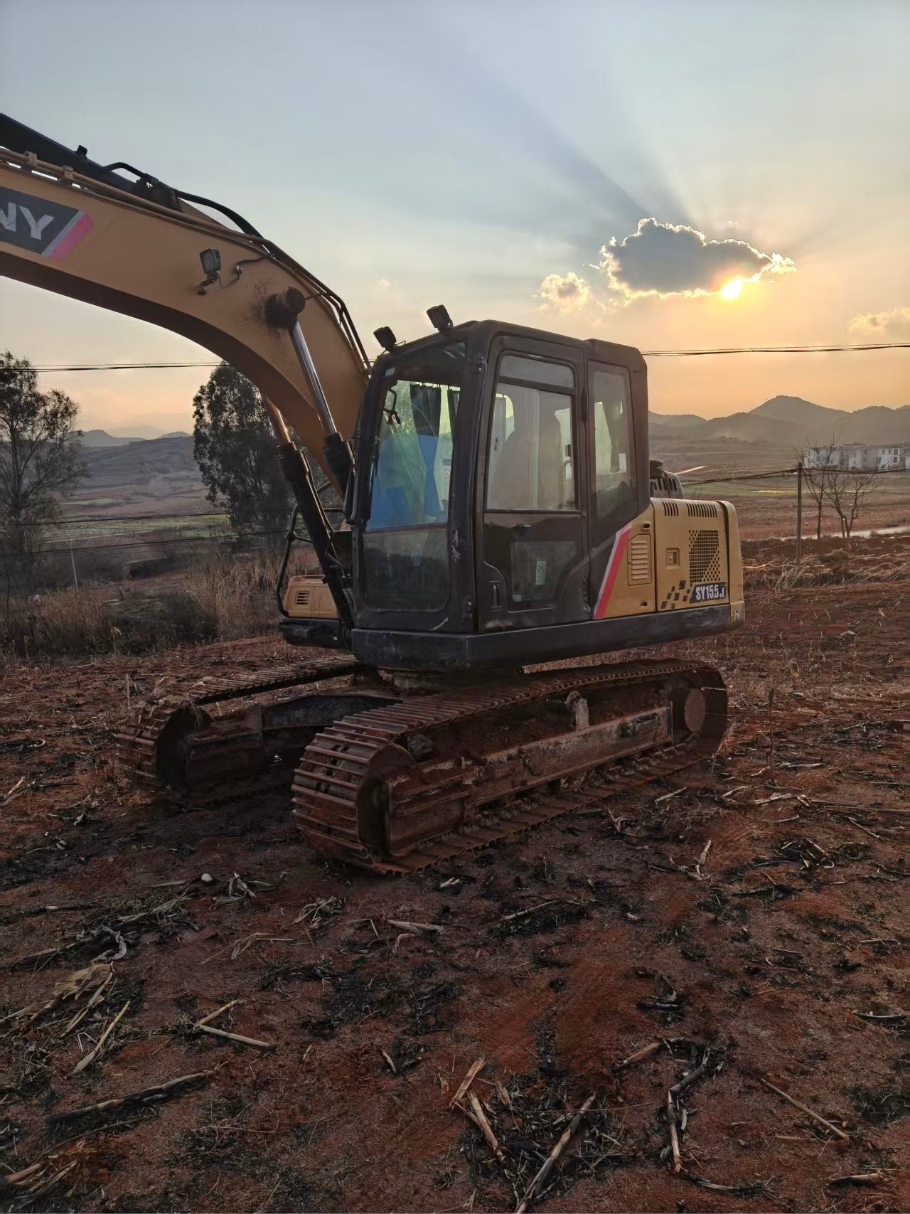 Excavadora SY135C Sany