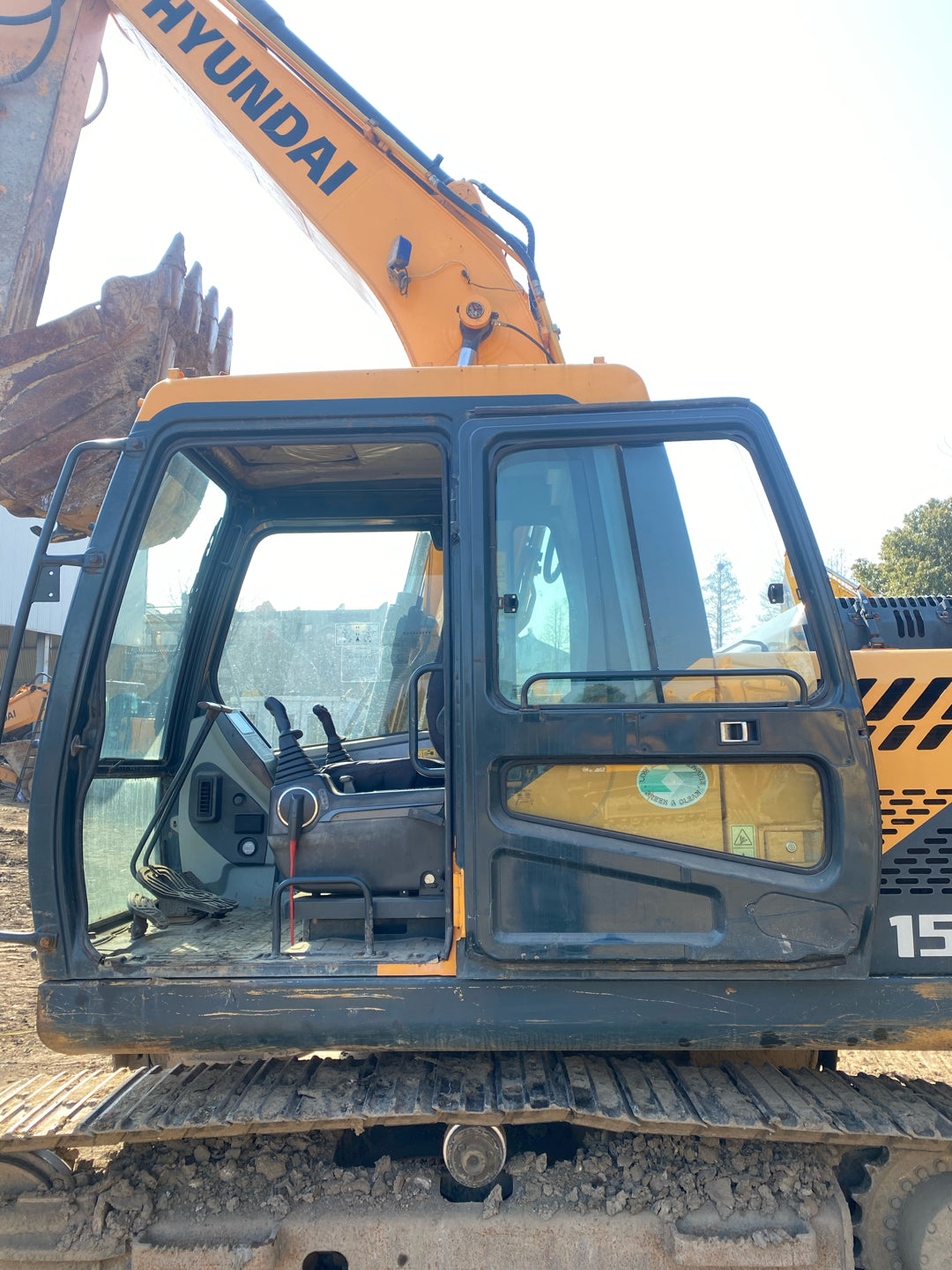Excavadora R110VS Hyundai