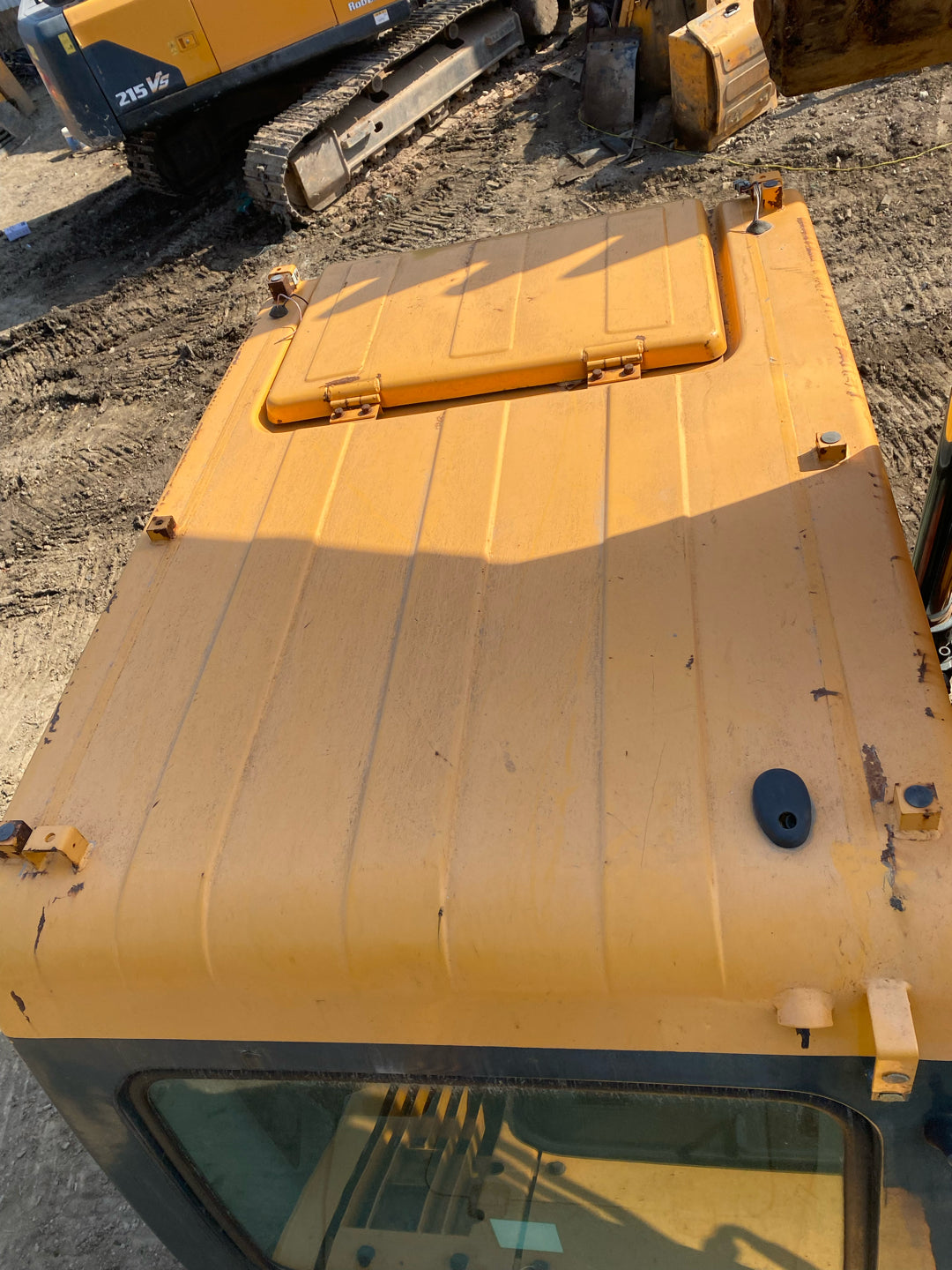 Excavadora R110VS Hyundai