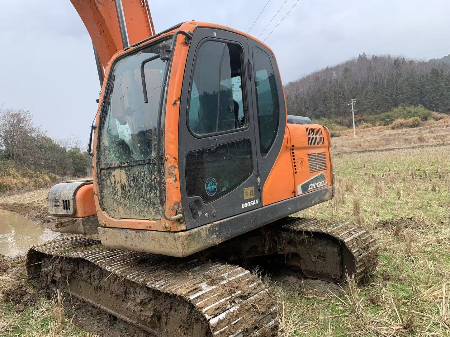 Excavadora DX130-9CN Doosan