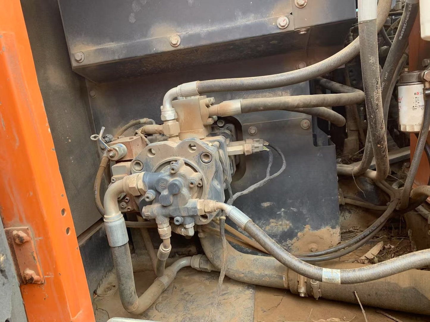 Excavadora DX130-9CN Doosan