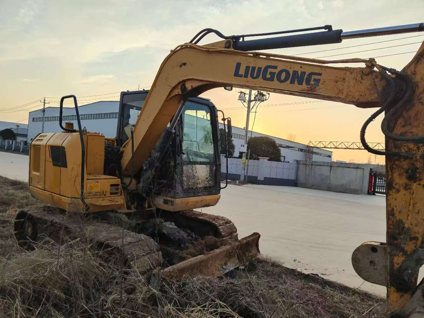 Excavadora CLG9075E Liugong