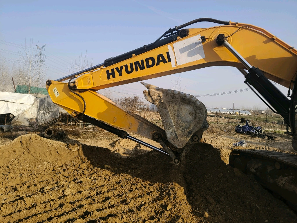 Excavadora R215VS Hyundai