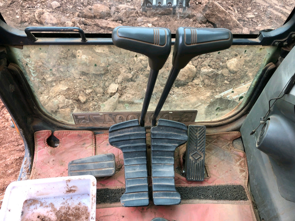Excavadora DX215-9C Doosan