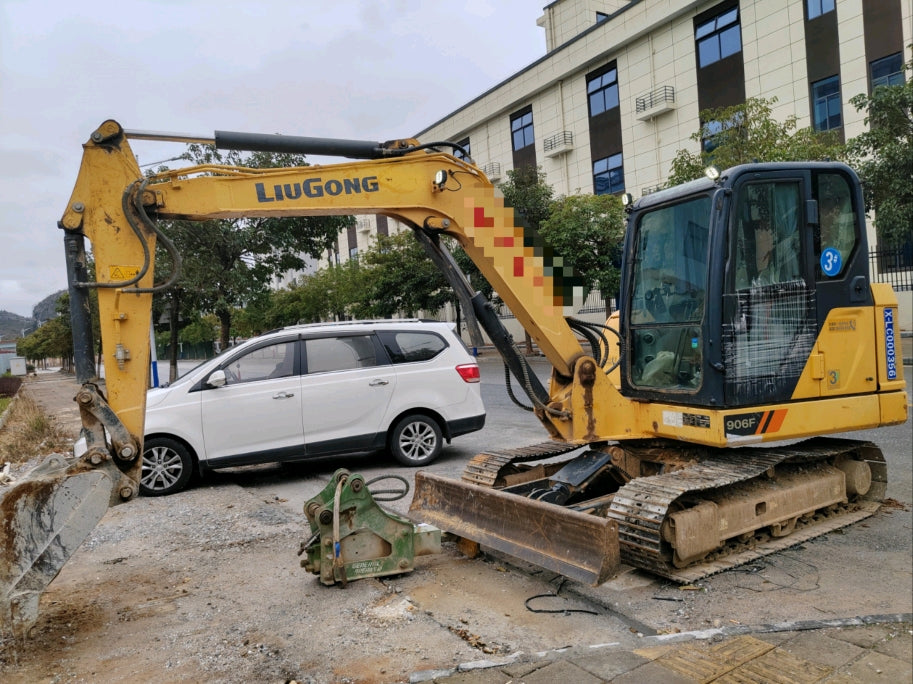 Excavadora CLG906F Liugong