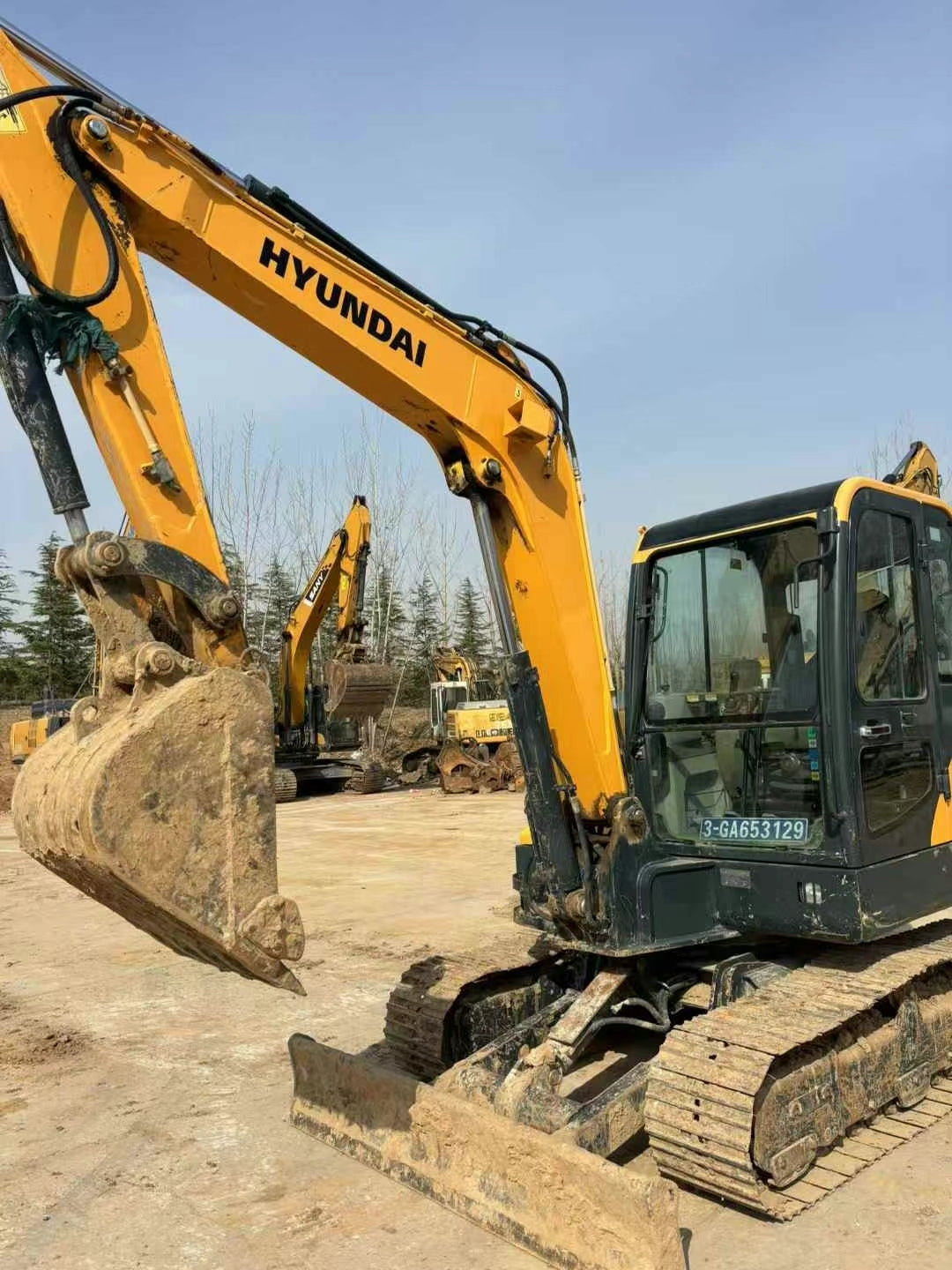 Excavadora R60VS Hyundai