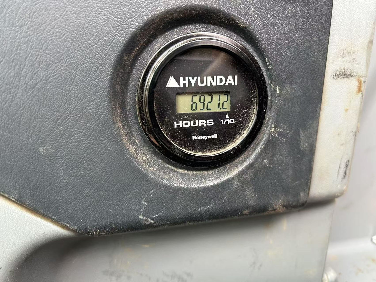 Excavadora R215VS Hyundai