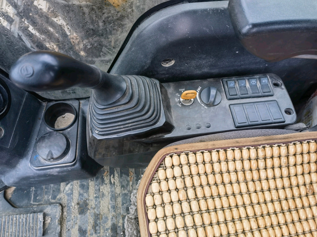 Excavadora SY135C Sany