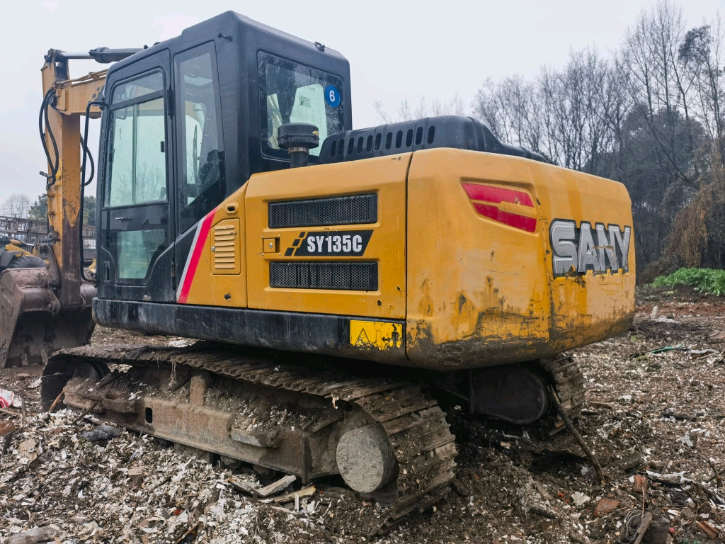 Excavadora SY135C Sany