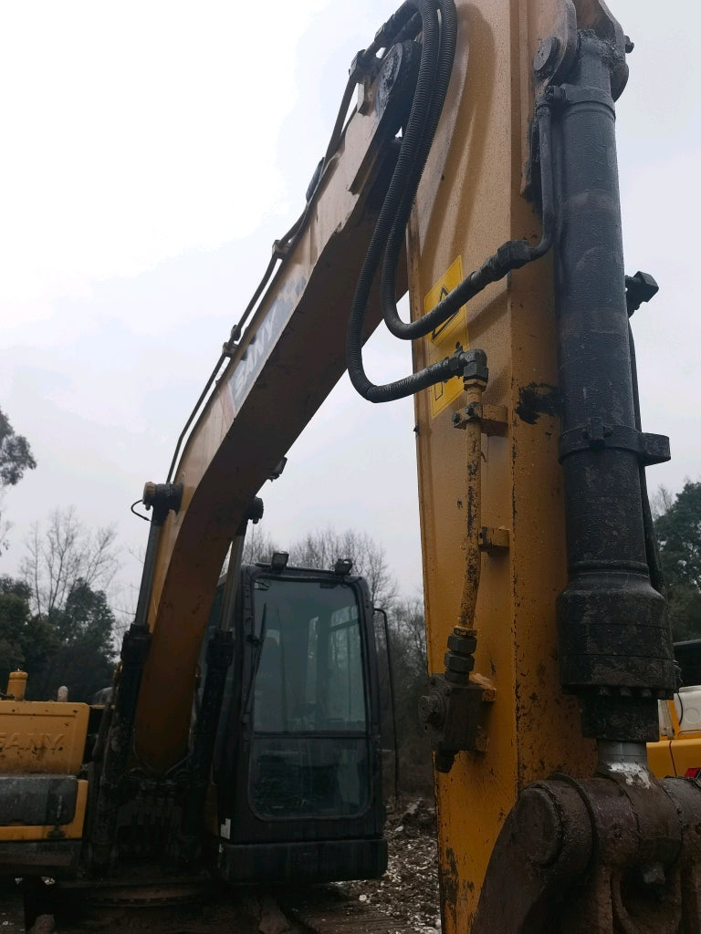 Excavadora SY135C Sany