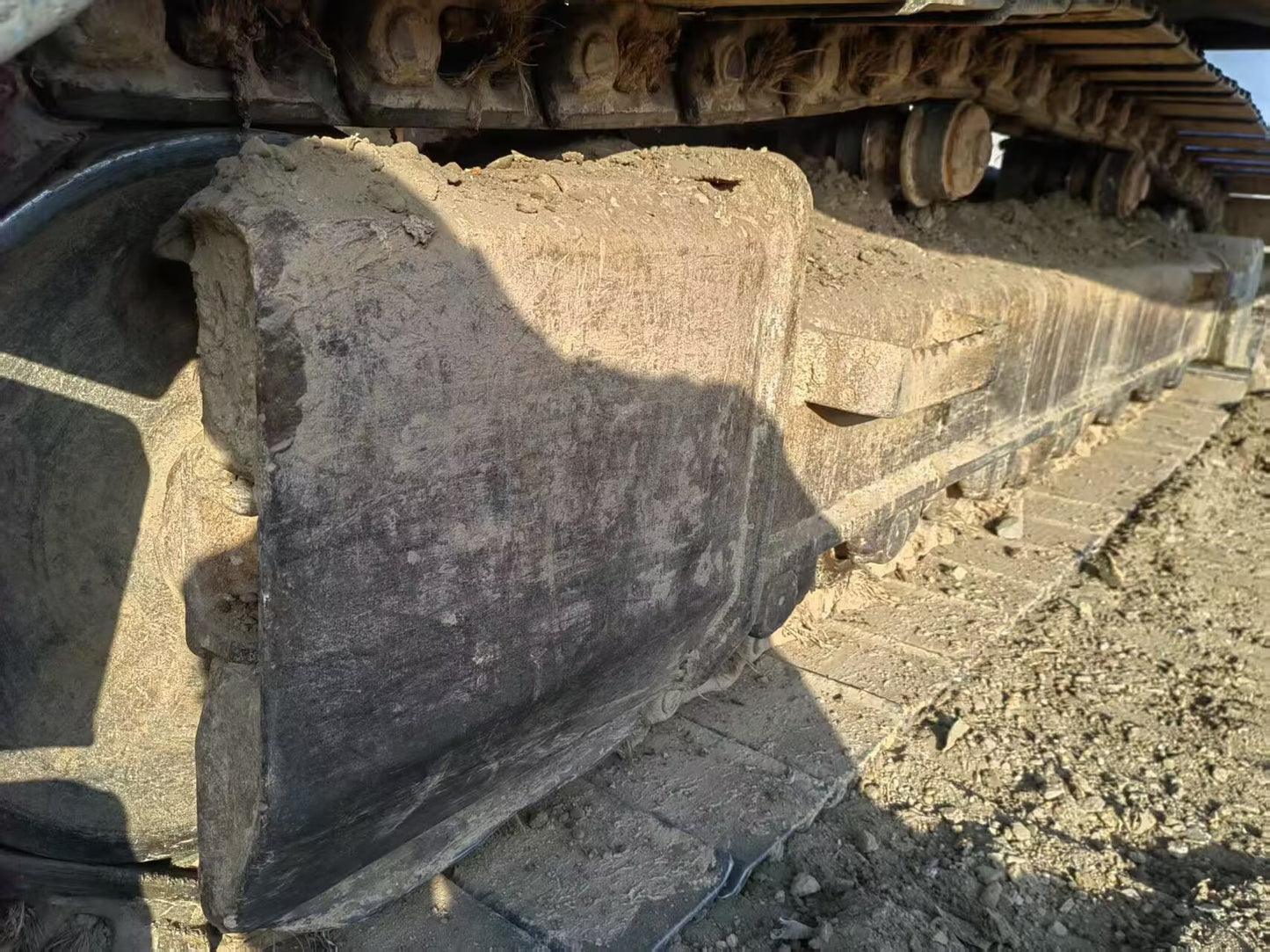 Excavadora R215LVS Hyundai