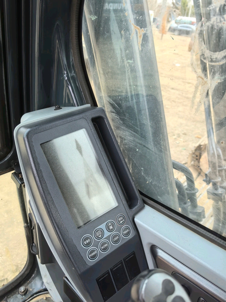 Excavadora R215LVS Hyundai