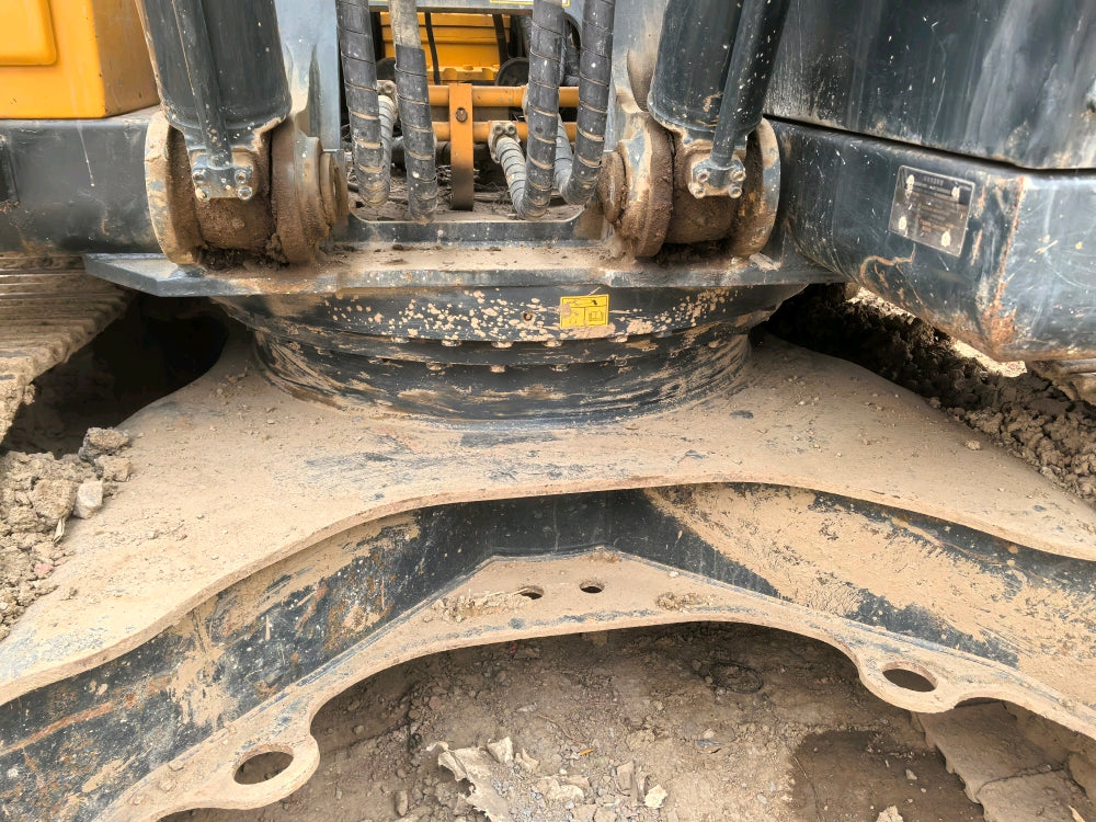 Excavadora R215LVS Hyundai