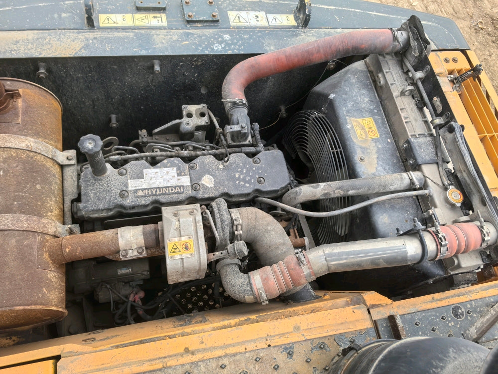 Excavadora R225LVS Hyundai
