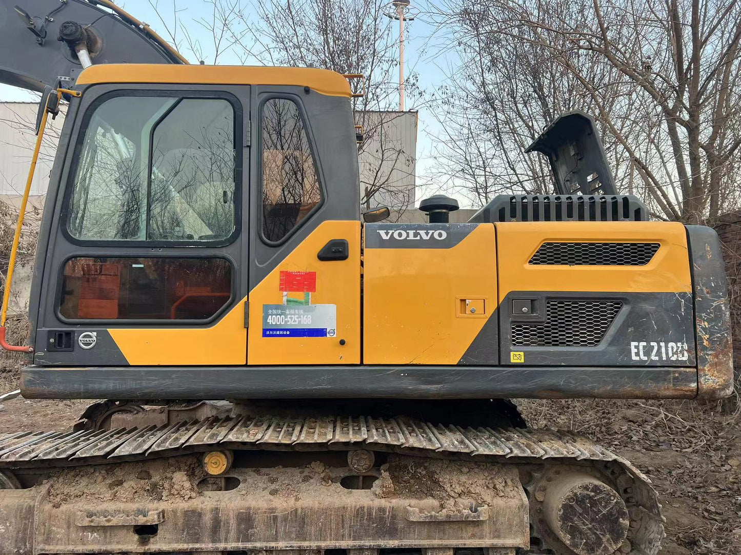 Excavadora EC210D Volvo