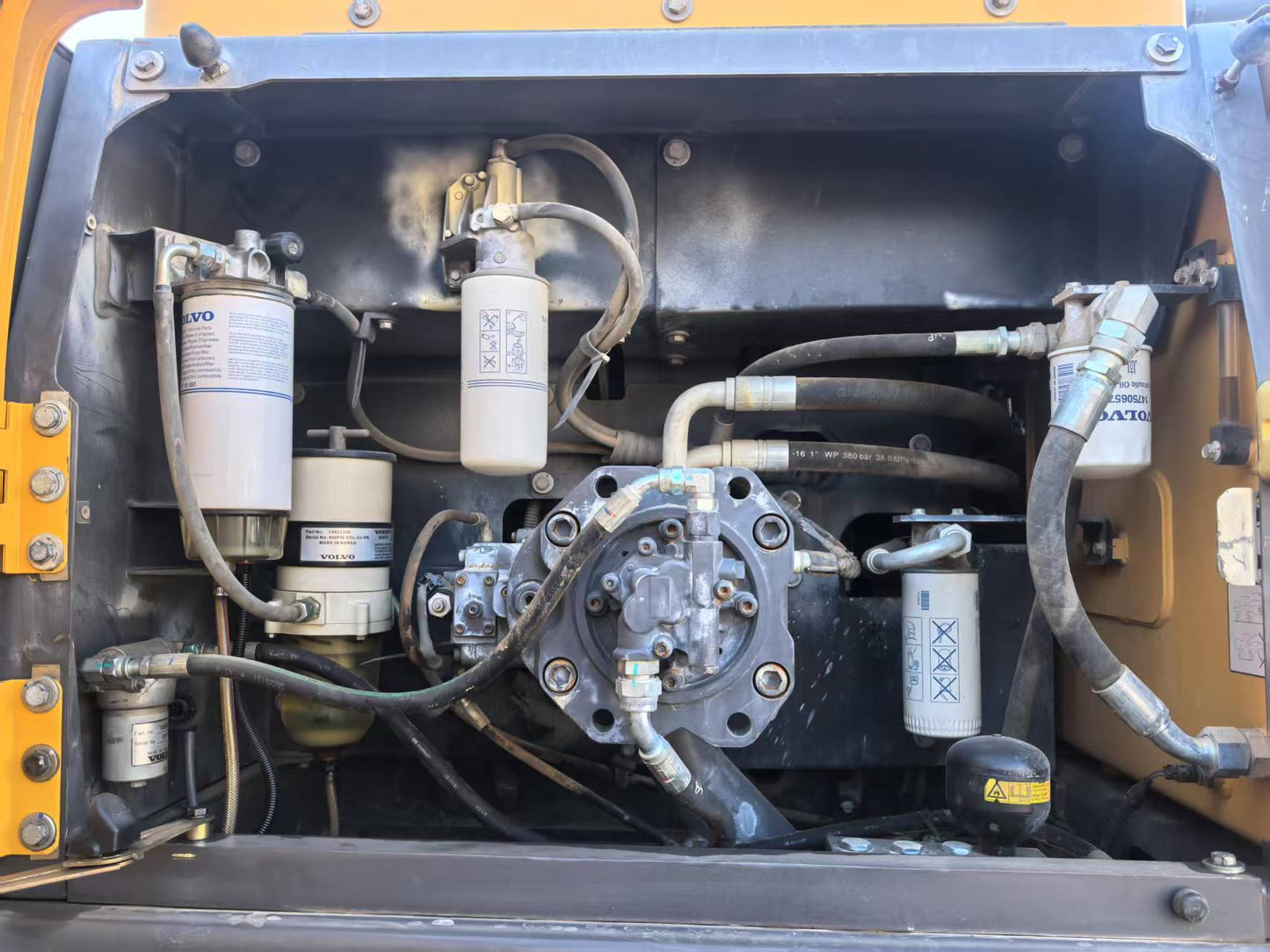 Excavadora EC300DL Volvo