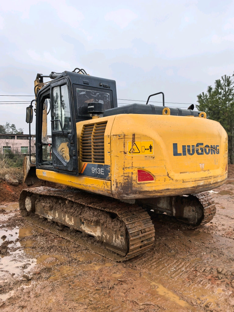 Excavadora CLG913E Liugong