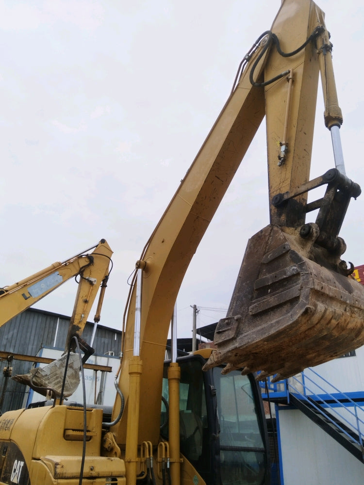 Excavadora R275LVS Hyundai