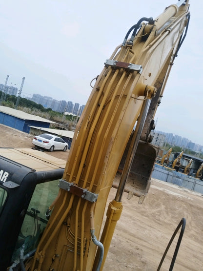 Excavadora R275LVS Hyundai