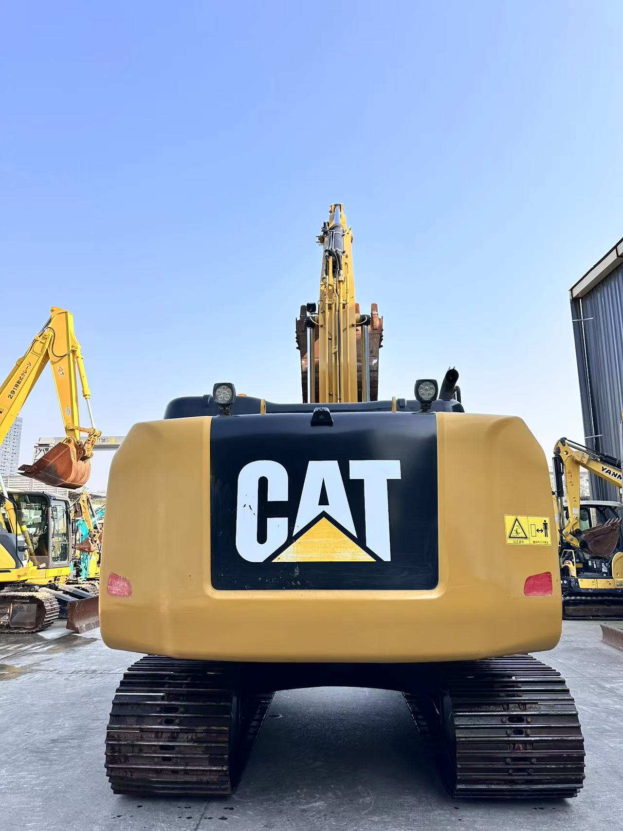 Excavadora 320E Caterpillar