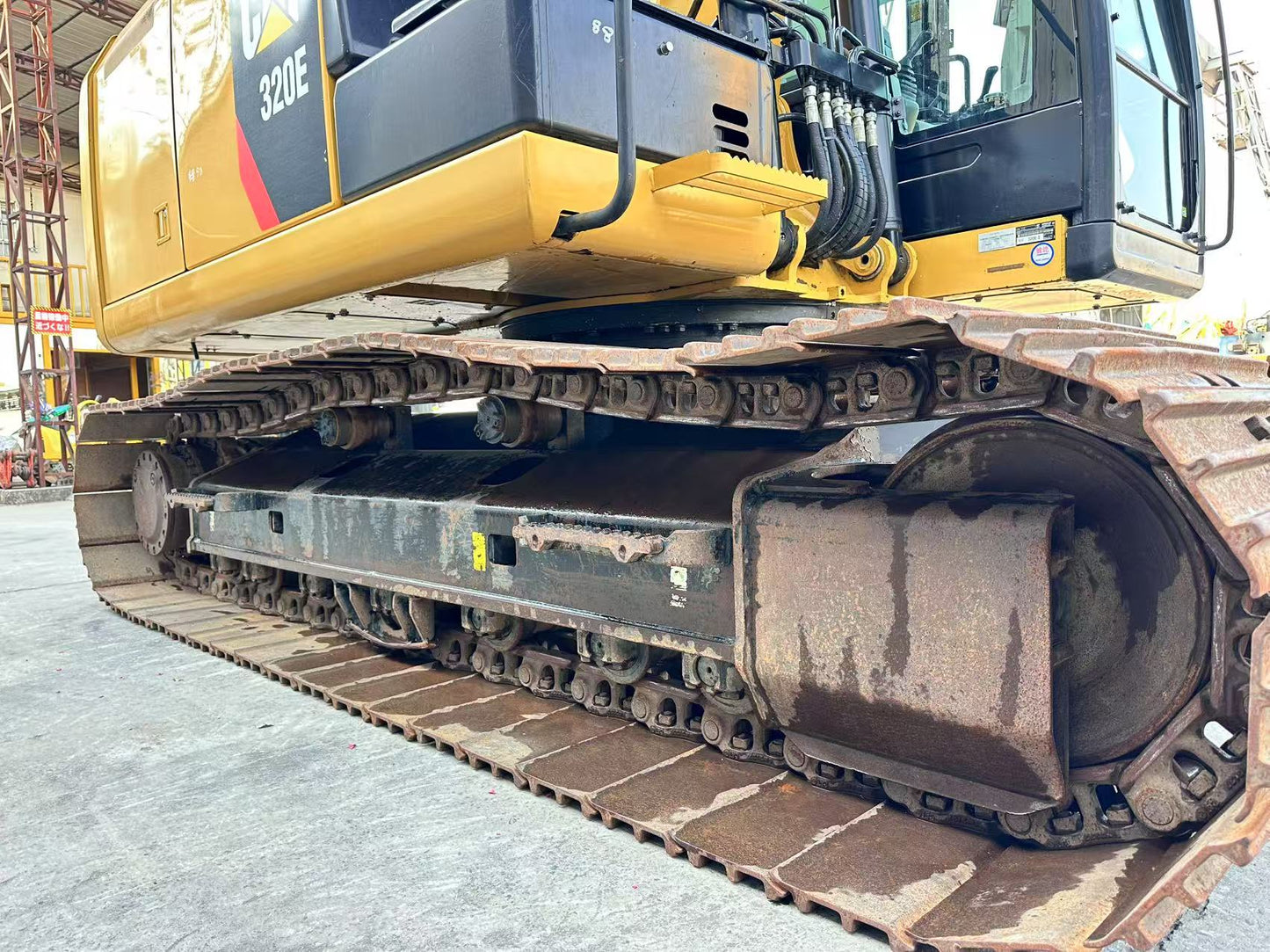 Excavadora 320E Caterpillar