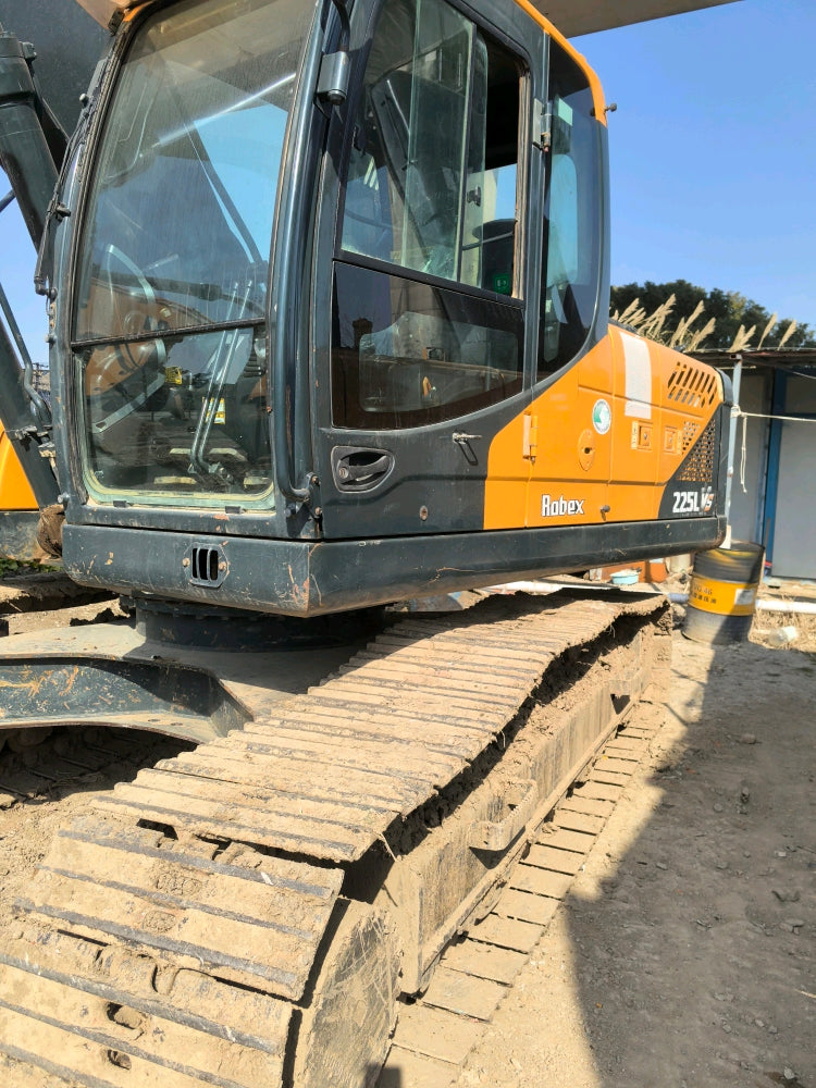 Excavadora R225LVS Hyundai