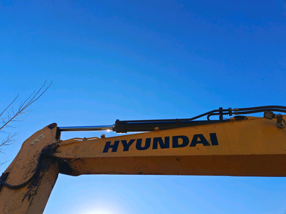 Excavadora R215VS Hyundai