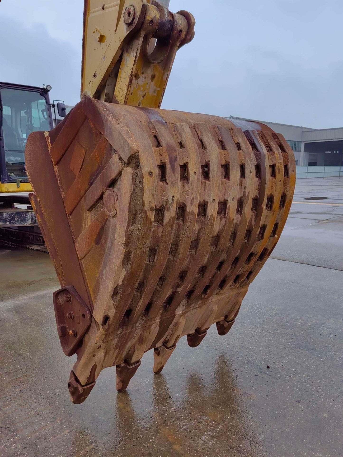 Excavadora 330GC Caterpillar