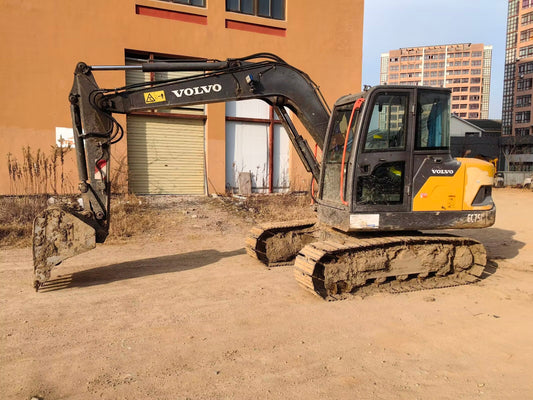 Excavadora EC75D Volvo