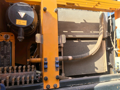 Excavadora R225LVS Hyundai