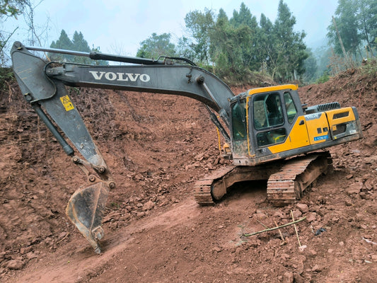 Excavadora EC210D Volvo