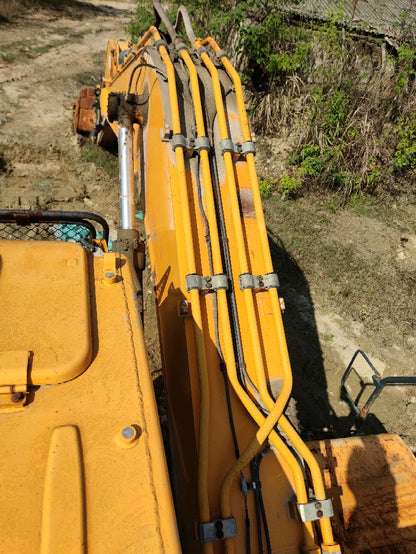 Excavadora R225LVS Hyundai