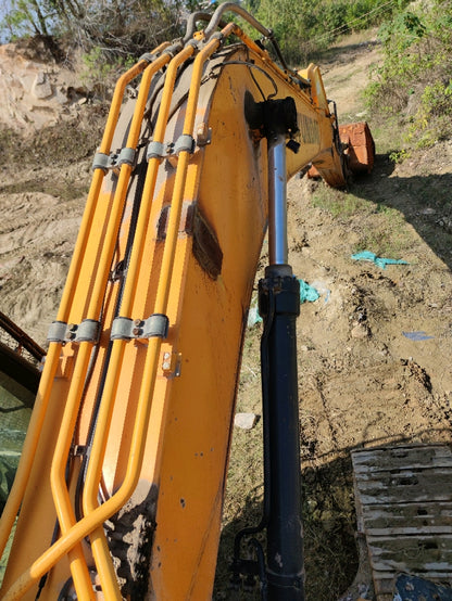 Excavadora R225LVS Hyundai