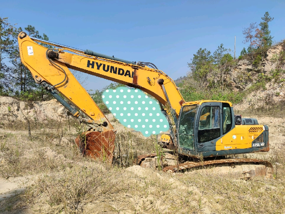 Excavadora R225LVS Hyundai