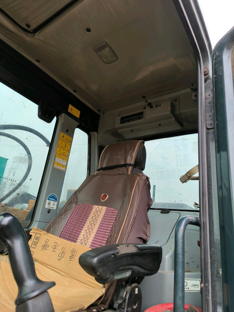 Excavadora R110VSN Hyundai
