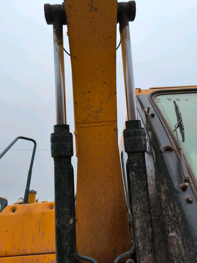 Excavadora R110VSN Hyundai