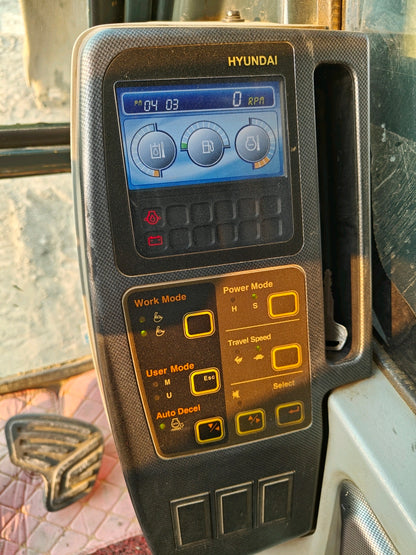 Excavadora R215VS Hyundai