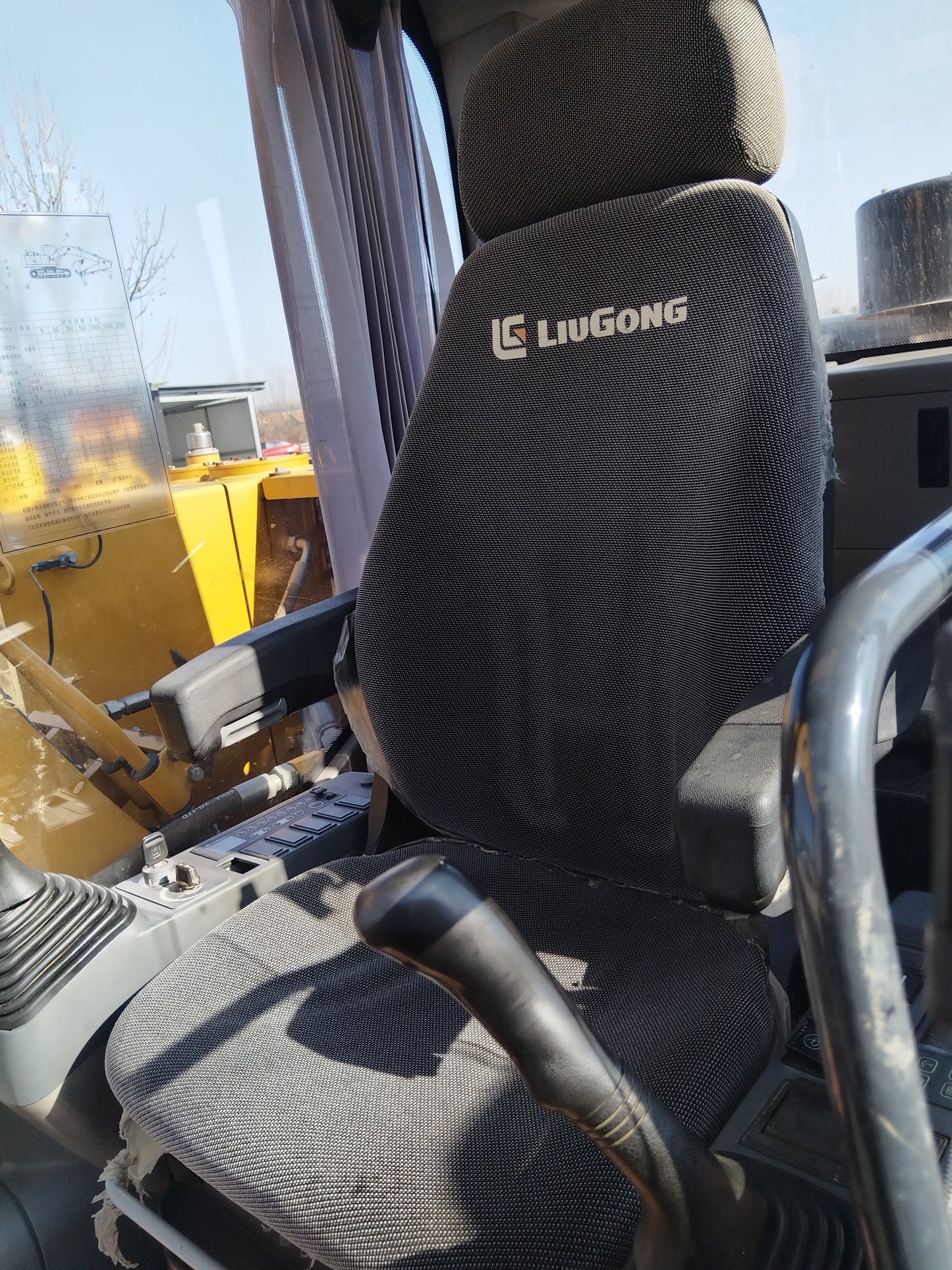 Excavadora CLG915EHD Liugong