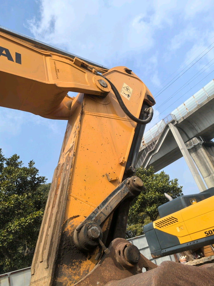 Excavadora R520L-9VS Hyundai