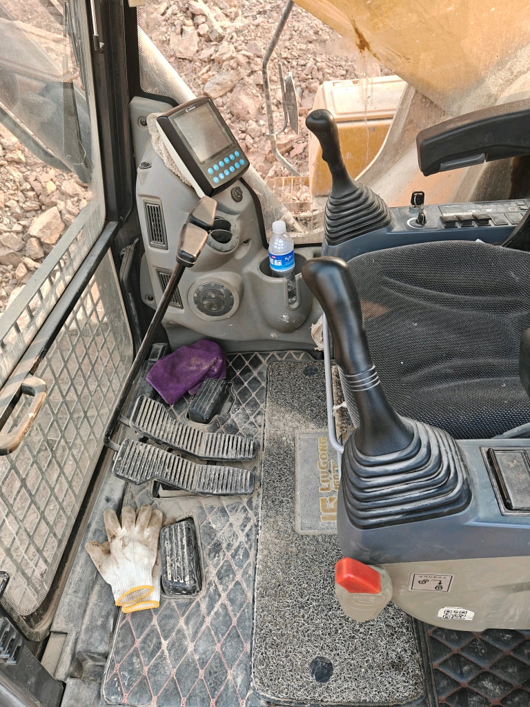 Excavadora CLG938EHD Liugong