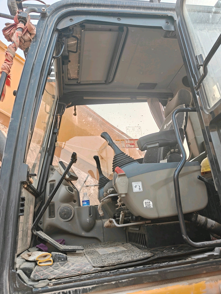 Excavadora CLG938EHD Liugong