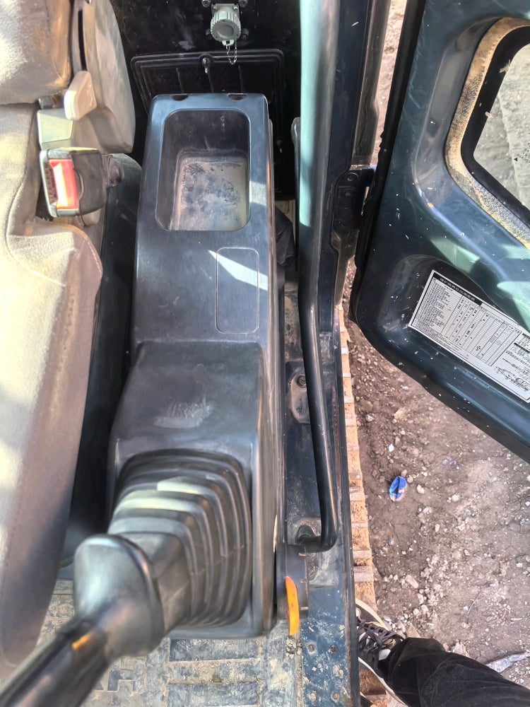 Excavadora R150LVS Hyundai