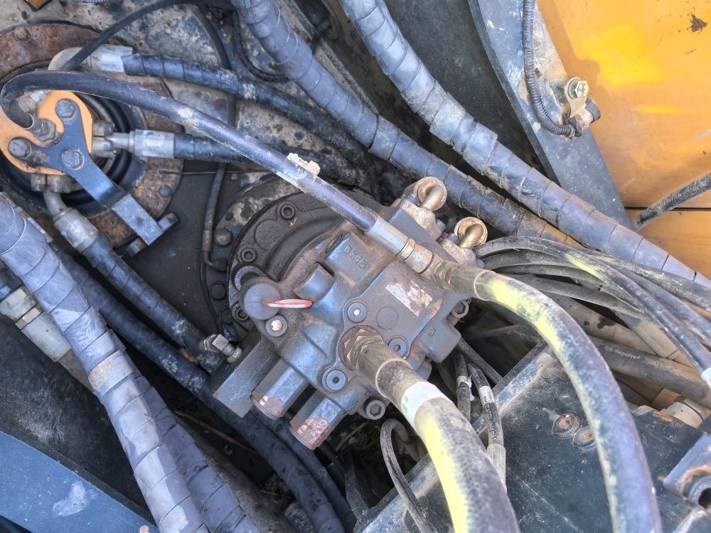 Excavadora R130VS Hyundai