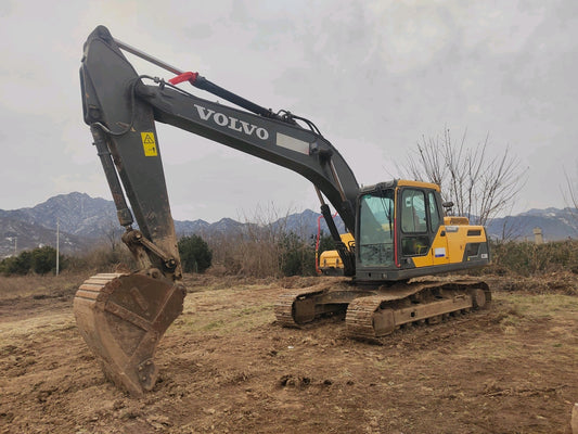 Excavadora EC220D Volvo