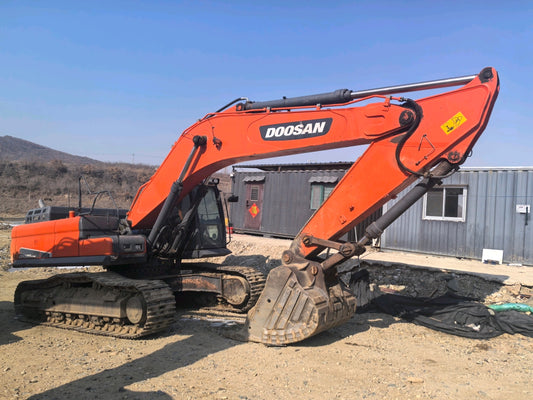 Excavadora DX380LC-9C Doosan